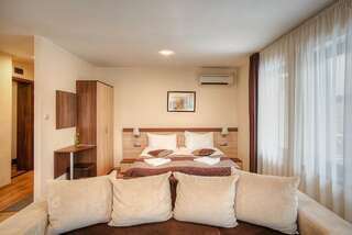 Гостевой дом Guest Rooms Tsarevets Велико-Тырново Апартаменты-8